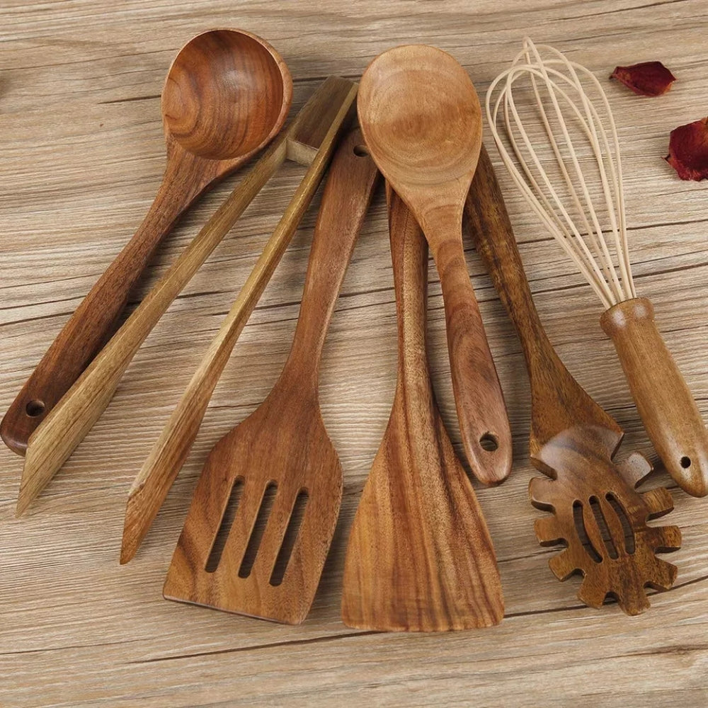 Wooden Kitchen Utensils Set – 7-piece, Natural Shades for Cooking and Baking in the Kitchen