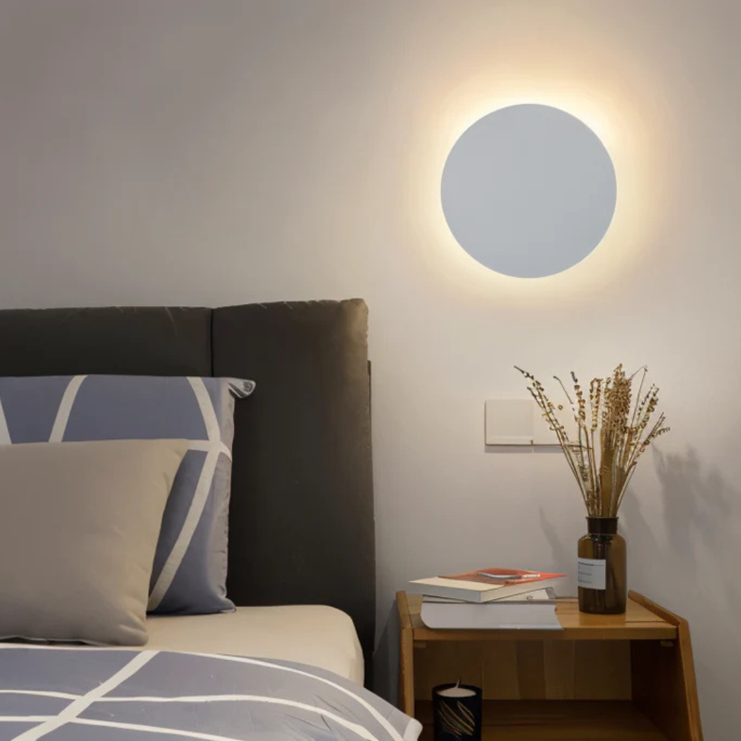 Rund LED Væglampe – Sort, Guld og Hvid, Moderne Belysning til Stue eller Soveværelse