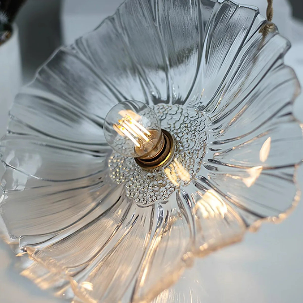 Hanglamp – Glazen bloemvorm in paars en amberkleurig voor aan de eettafel of in de woonkamer
