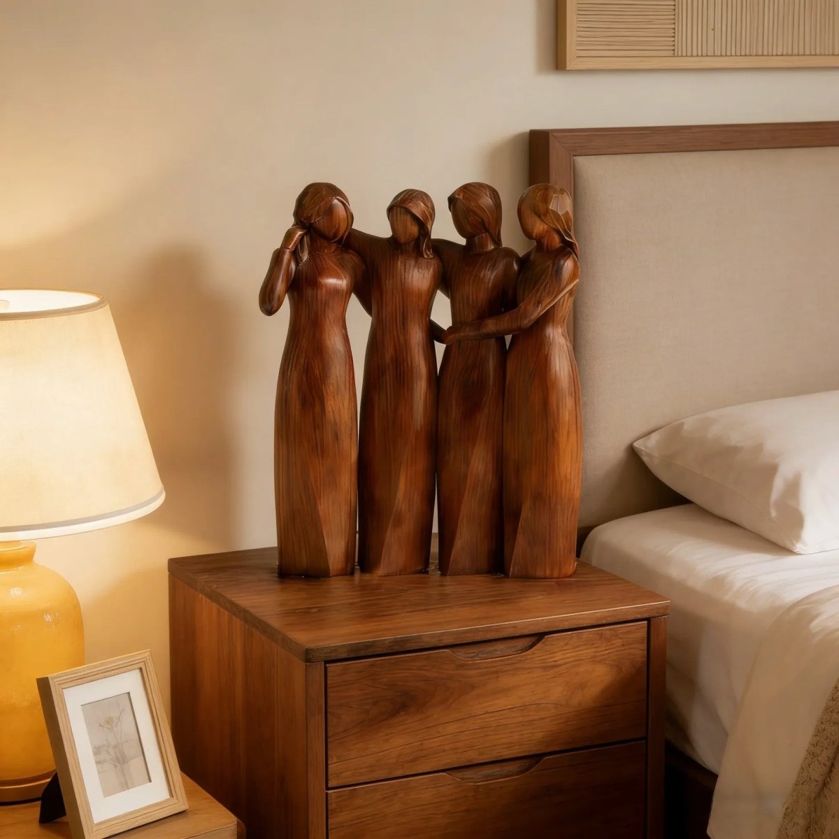 Hars-sculptuur – Natuurlijke houtstructuur, symbolisch ontwerp voor decoratie in de woonkamer of slaapkamer