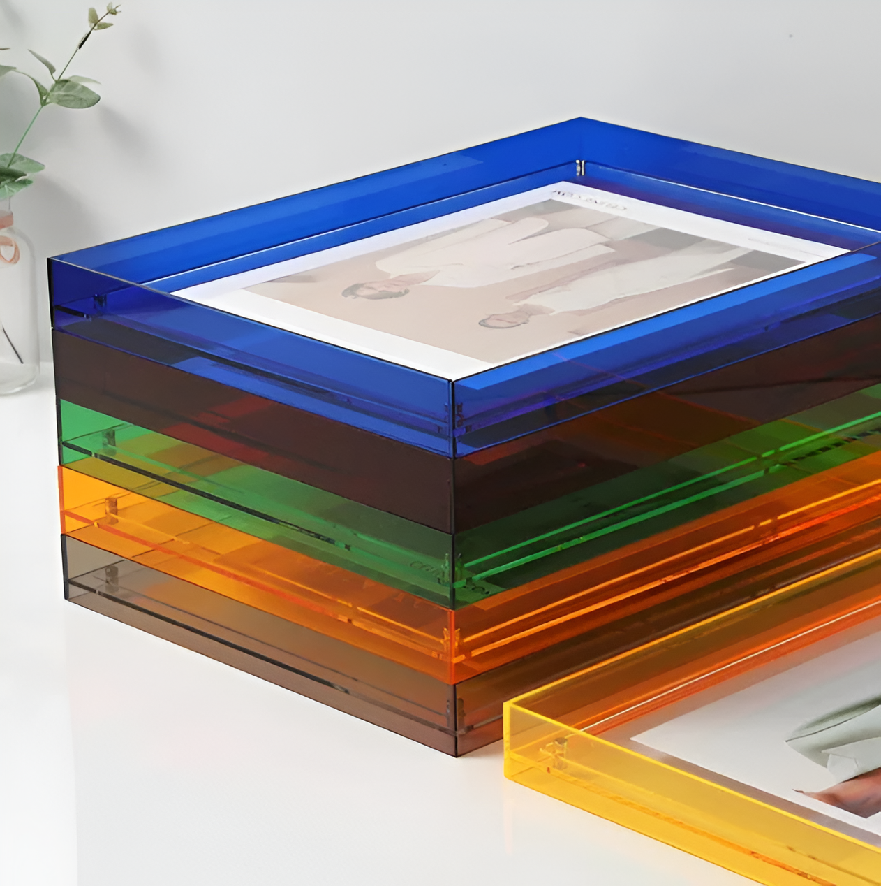 Moderne Fotoramme – Transparent Akryl, Minimalistisk Design til Kontor eller Vægsdekoration