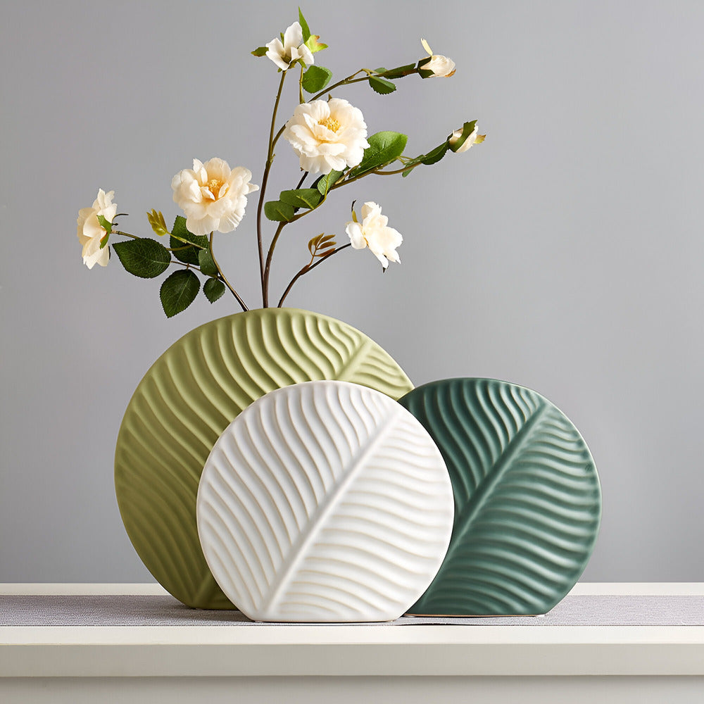 Ceramic Vase – Handmade, Neutral, Minimalist Design for Flowers or Table Decoration