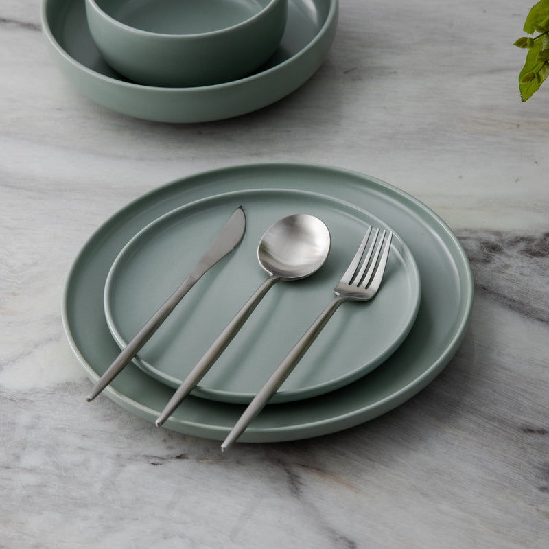 Minimalist cutlery set – Stainless steel, elegant design for any table setting