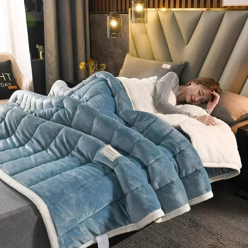 Koral Fleece Plaid – Blødt Flannel, Varmt Hjemmedækken til Efterår og Vinter