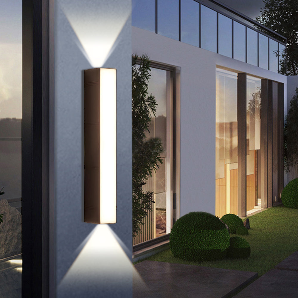 LED-væglampe – Moderne, vejrbestandigt design til have eller terrasse med kraftig belysning på op til 3000 lumen