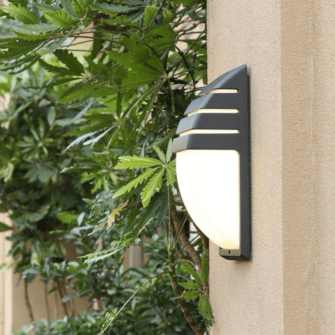 LED Outdoor Lamp – Matte Black, Modern Design for Terrace and Entrance