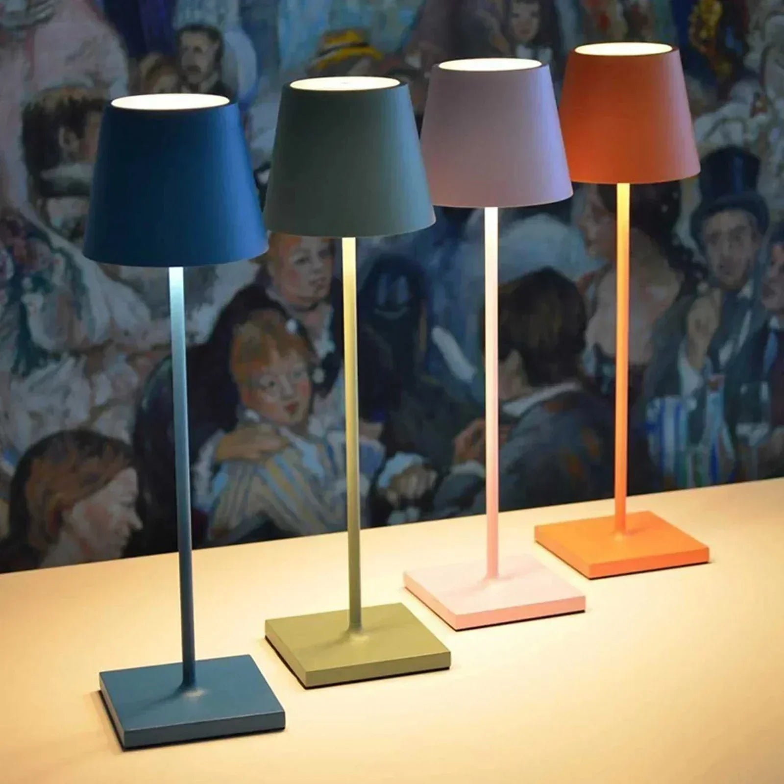 Bezprzewodowa lampa stołowa – nowoczesna metalowa lampa LED dostępna w wielu kolorach, idealna na biurko, stolik nocny lub stolik pomocniczy.
