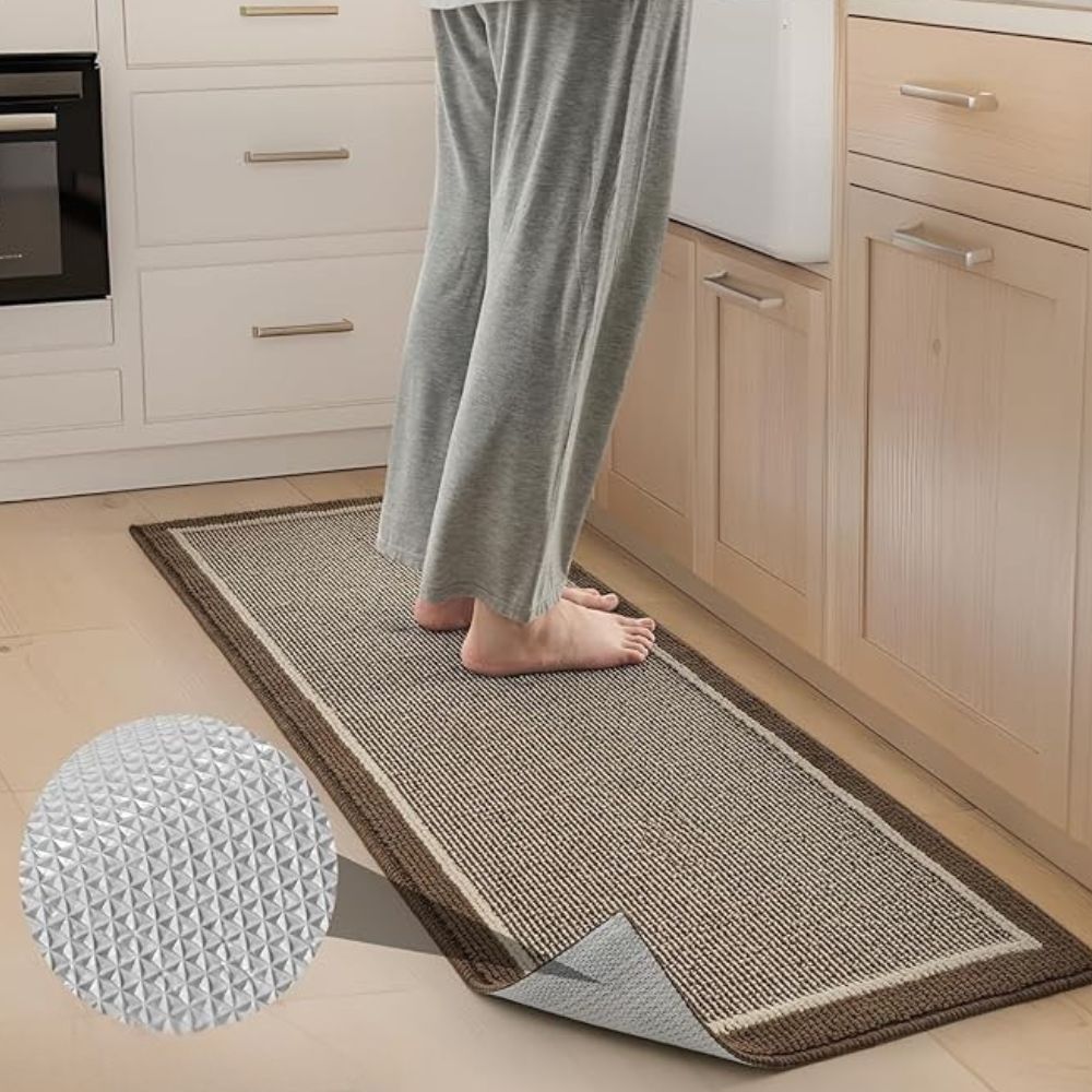 Køkkenmåtte – Polypropylen med elegant struktur til køkken eller entré.