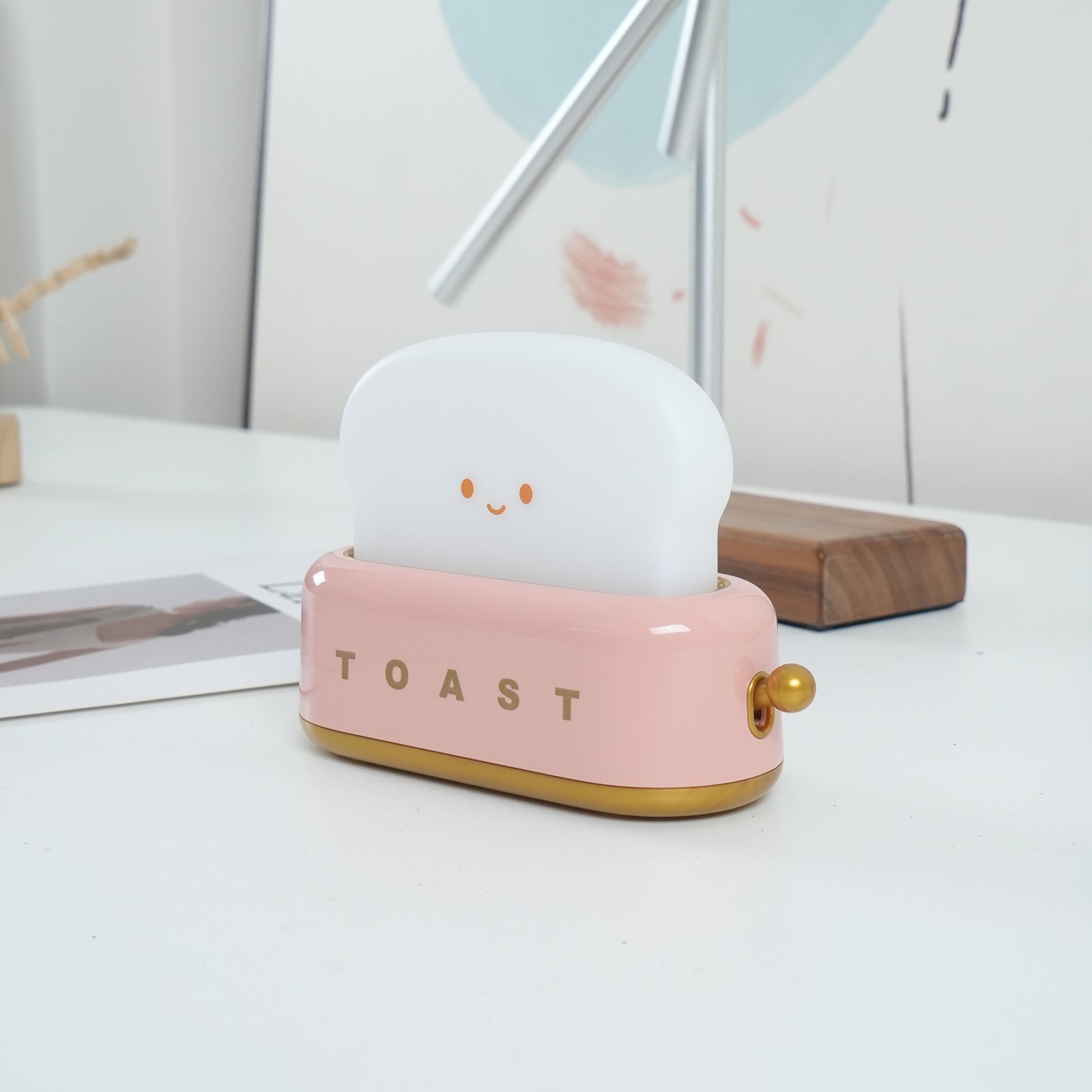 Toaster Nattelys – Metal og Akryl, Varm Hvid til Soveværelse eller Studenterbolig Dekoration