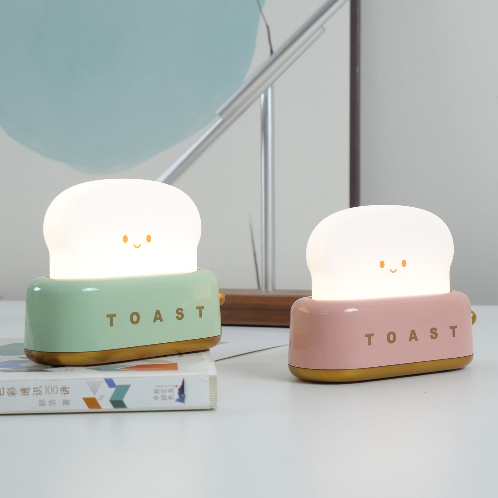 Toaster Nattelys – Metal og Akryl, Varm Hvid til Soveværelse eller Studenterbolig Dekoration