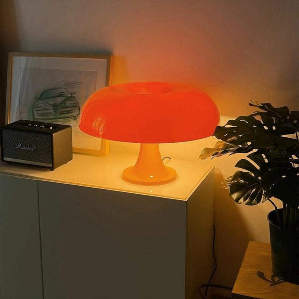 Retro Bordlampe – Dæmpbar Lampe i Jern og Glas til Stue eller Soveværelse