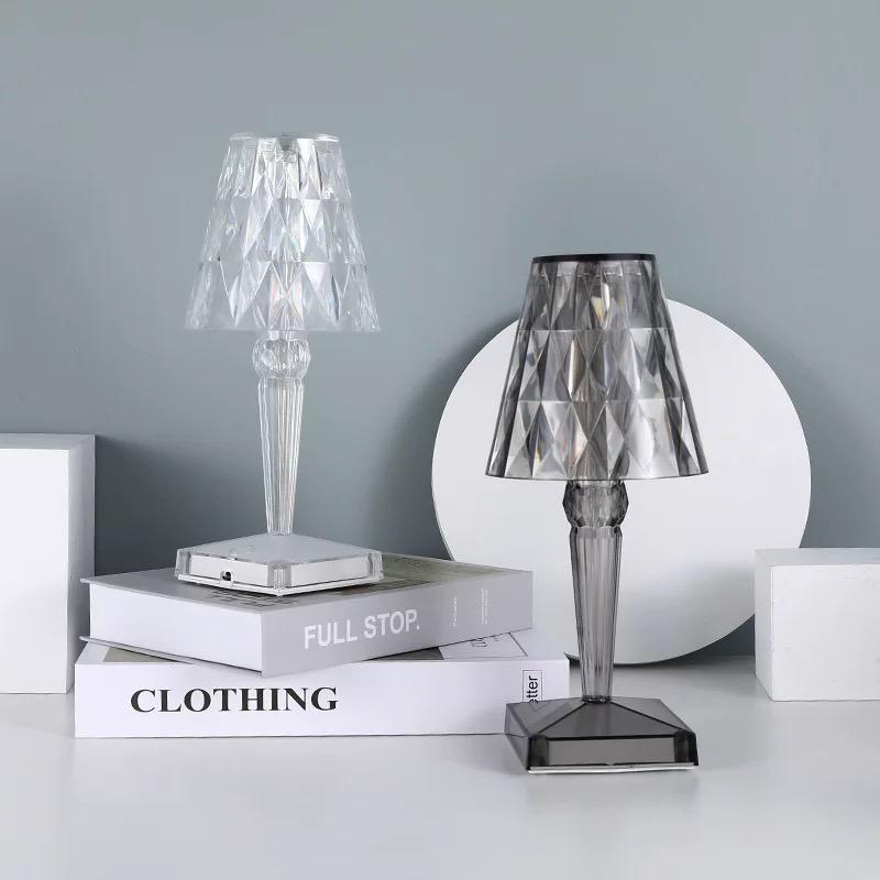 Kristallen Bordlampe – Glinsende Akryl, Elegant Design til Stue eller Soveværelse
