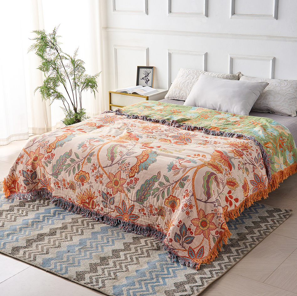 Bohemian katoenen plaid – Crème met bloemenprint in oranje en blauw voor de woonkamer of slaapkamer