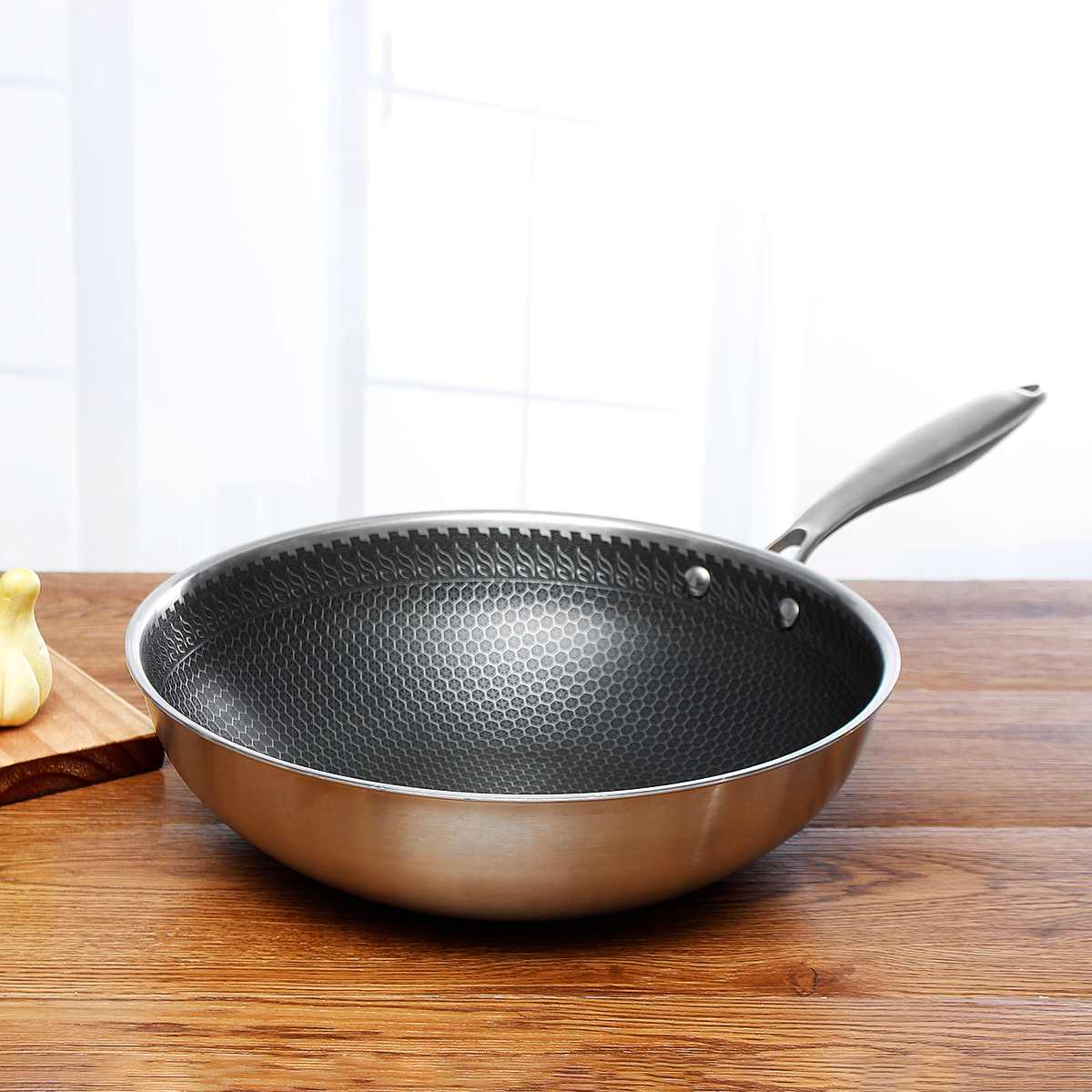 RVS Stegepande – Non-Stick, Ergonomisk Design til Nem Madlavning i Køkkenet