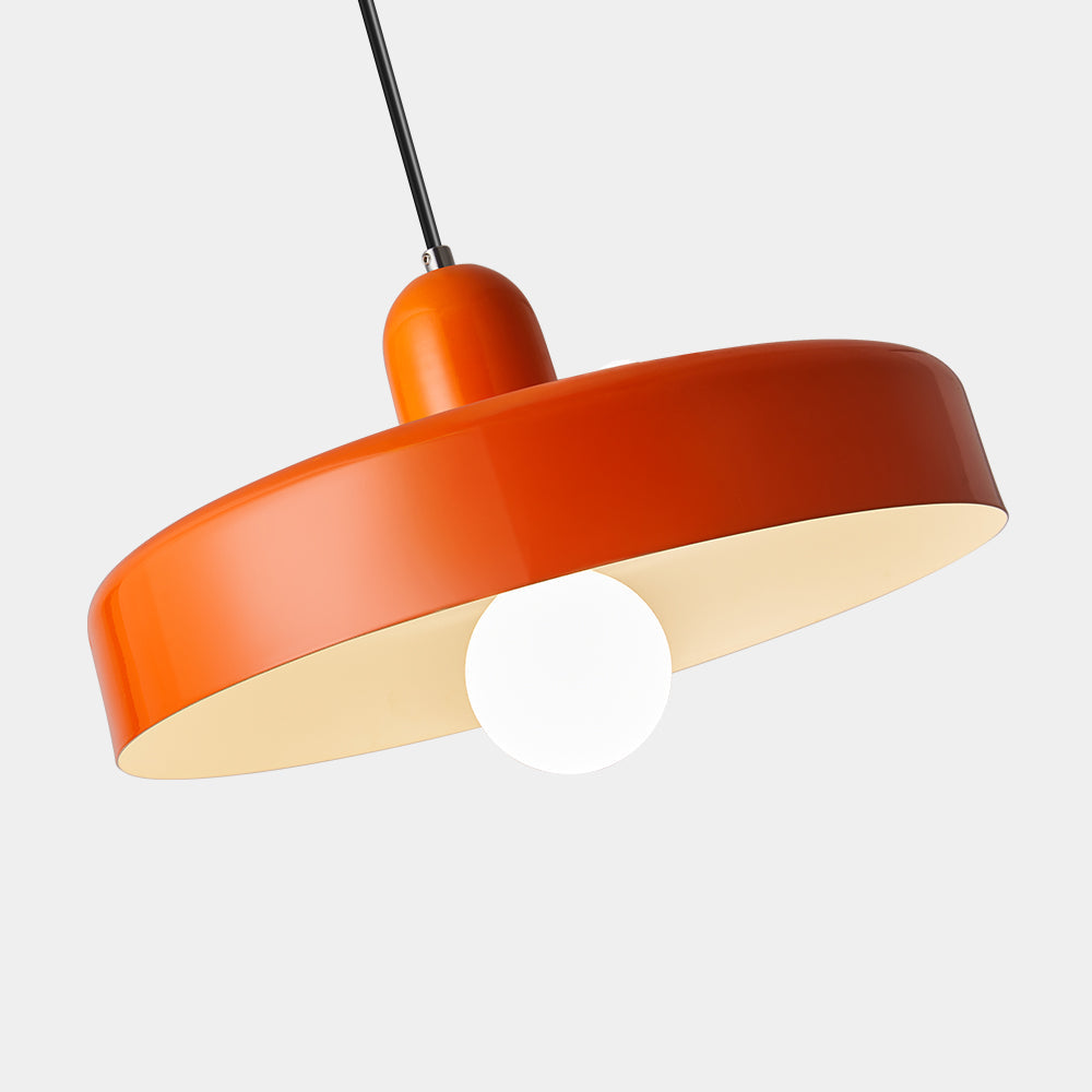 Pendellampe - Moderne designlampe i farverigt jern til spisebordet, køkkenet eller stuen.