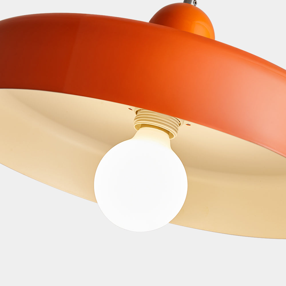 Pendellampe - Moderne designlampe i farverigt jern til spisebordet, køkkenet eller stuen.