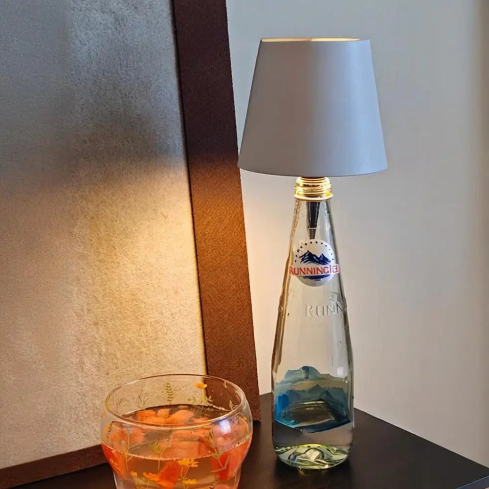 Glas Flaske Lampe – USB Opladelig, Justerbar Lysstyrke og Farve til Unik Boligindretning