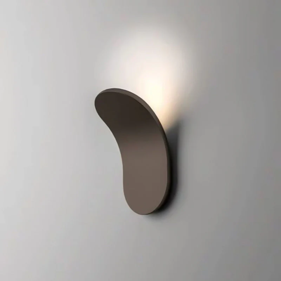 Scandinavian Wall Lamp – Black Metal, Minimalist Design for Bedroom, Kitchen or Living Room
