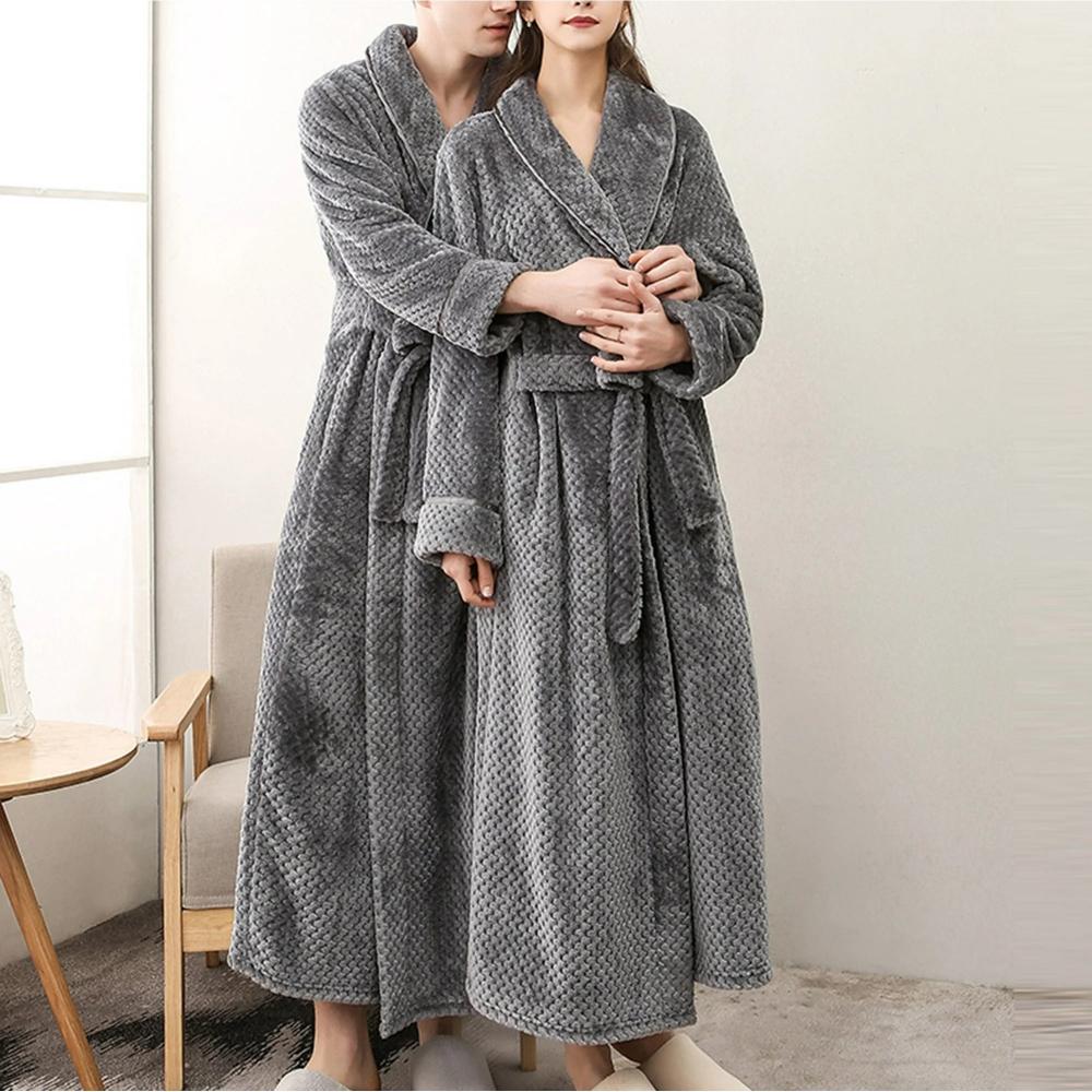 Fleece Bathrobe – Unisex, Soft and Warm for Home Use and Relaxation