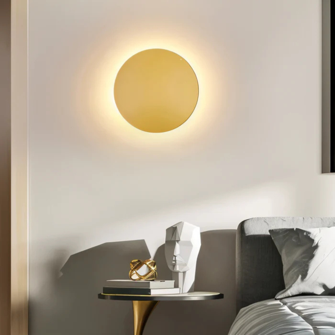 Rund LED Væglampe – Sort, Guld og Hvid, Moderne Belysning til Stue eller Soveværelse