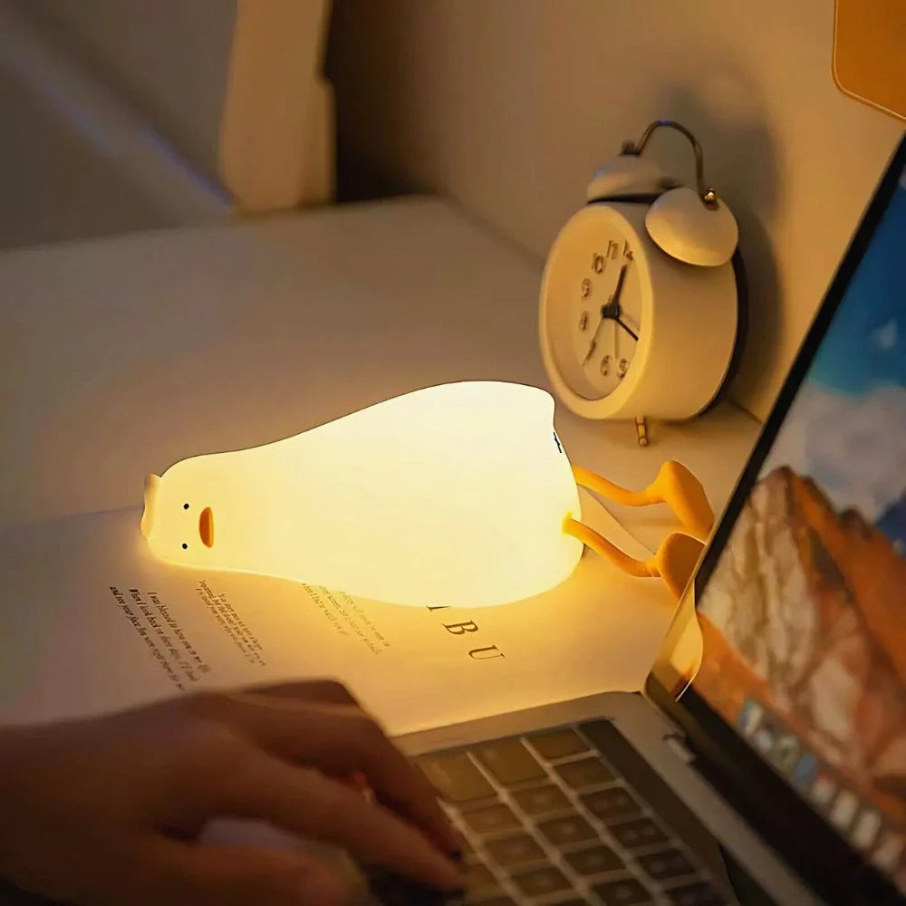 Squeeze Night Light – Animal Design, Warm White Light for Children's Room or Play Area