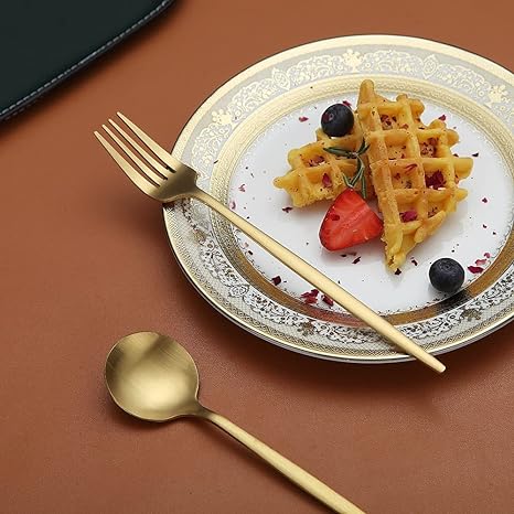 Minimalist cutlery set – Stainless steel, elegant design for any table setting