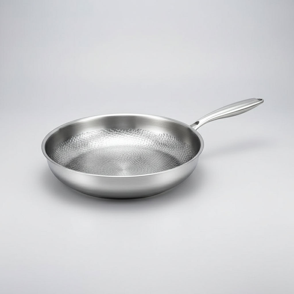 Titanium Frying Pan – Hand-Hammered, Non-Stick Coating for Induction Cookers and Everyday Cooking