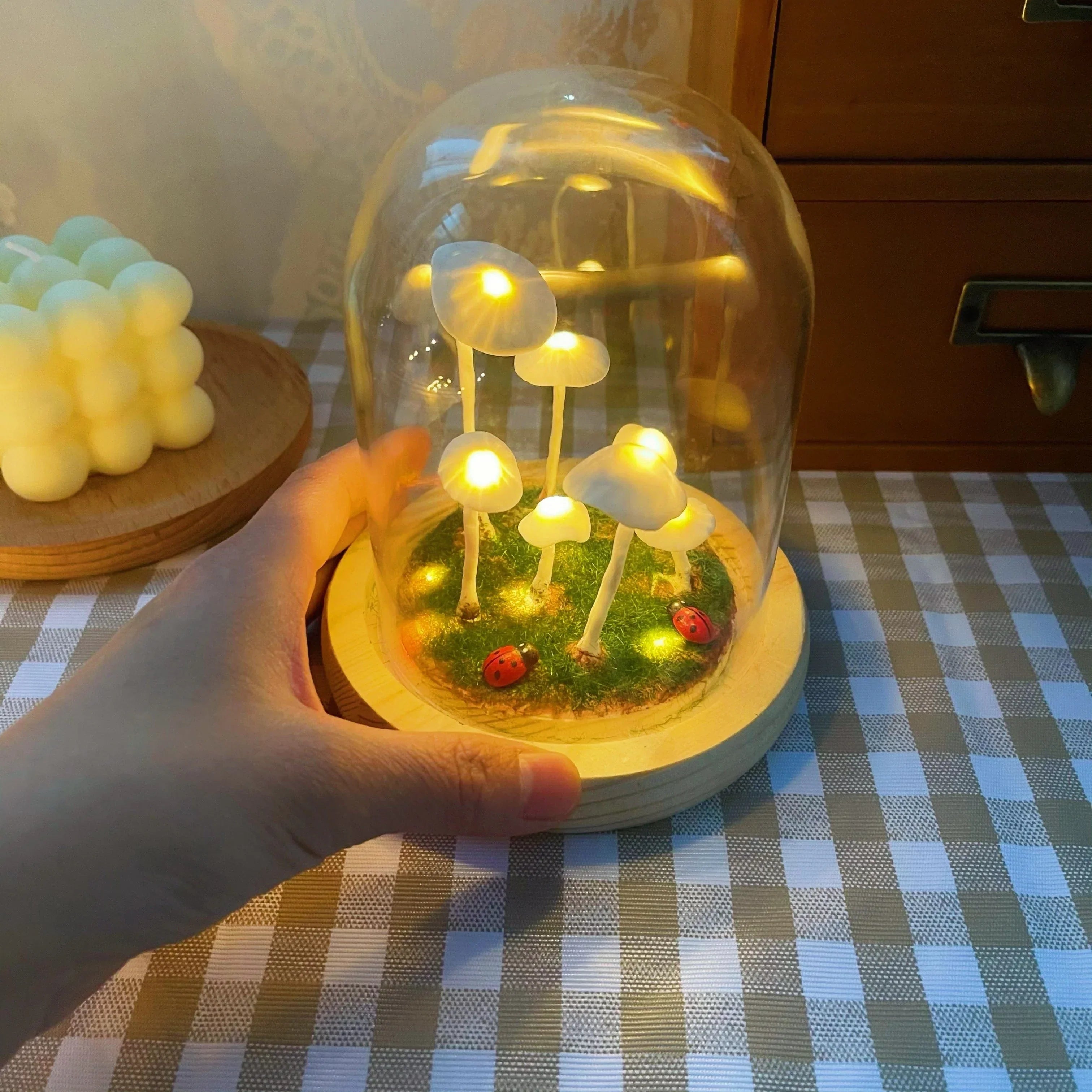 DIY-paddenstoelenlamp – glas en hout, creatieve tafeldecoratie voor de woonkamer of slaapkamer