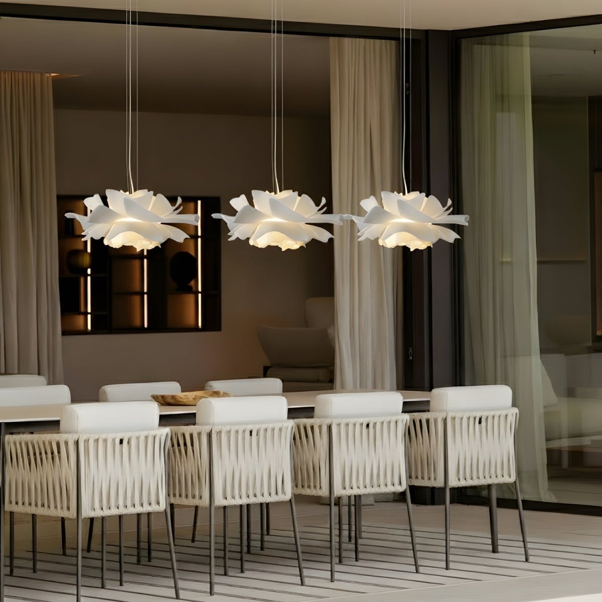 Ceiling Lamp – White, Lotus-Inspired Design for the Dining Room or Living Room
