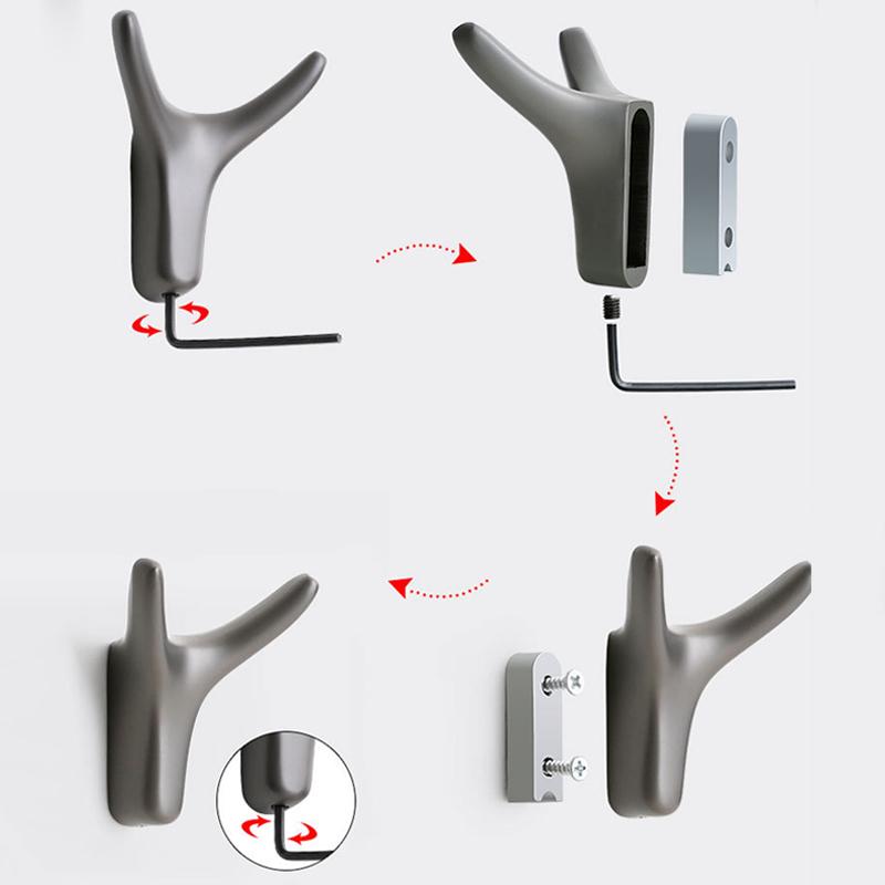Wall Hook – Black Zinc Alloy in Horn Design for Entryway, Bathroom, or Kitchen Decor