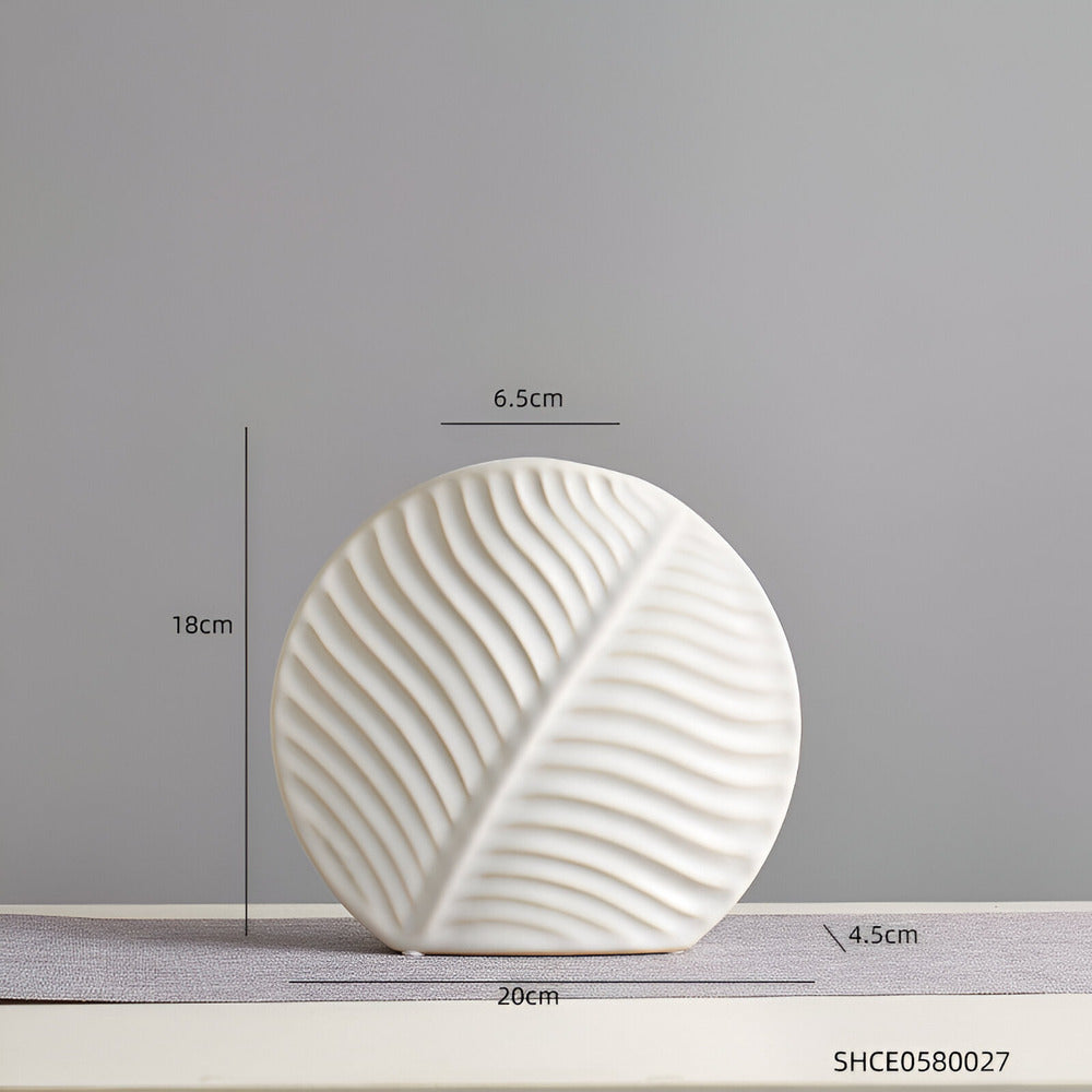 Ceramic Vase – Handmade, Neutral, Minimalist Design for Flowers or Table Decoration