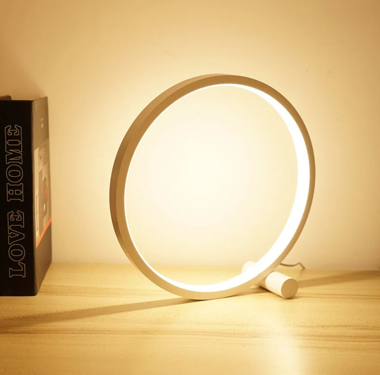 LED table lamp – aluminum and acrylic, minimalist design with dimmable touch control for living room or office