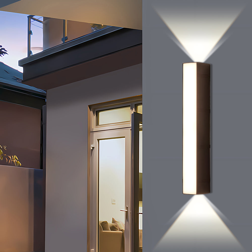 LED-væglampe – Moderne, vejrbestandigt design til have eller terrasse med kraftig belysning på op til 3000 lumen