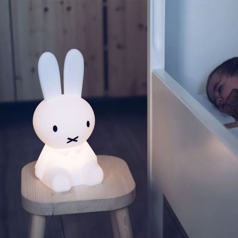 Dekorativ Kaninfigur – Minimalistisk Design til Stue, Soveværelse eller Børneværelse