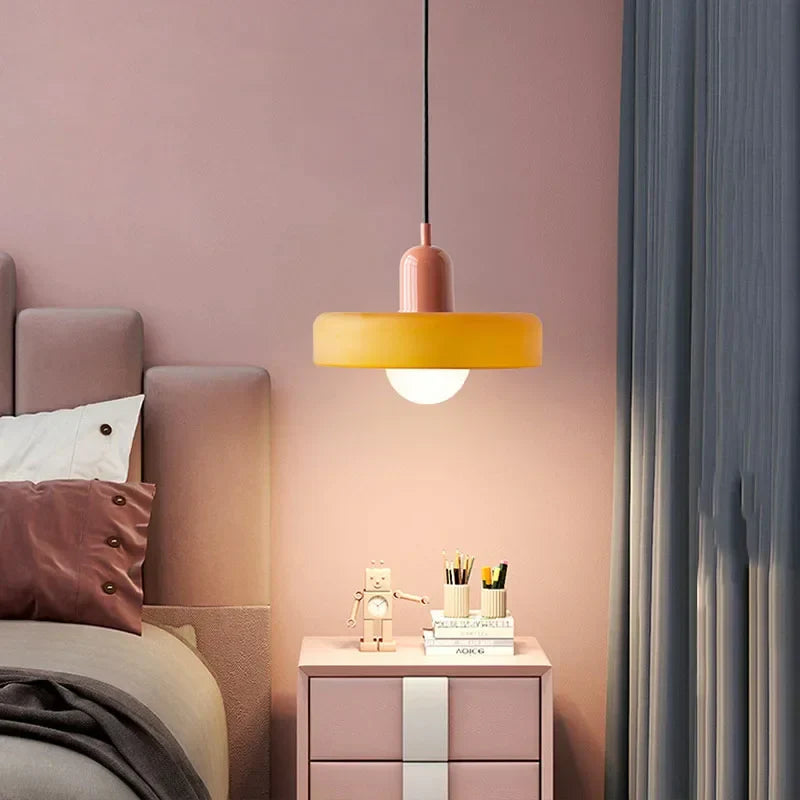 Glass Pendant Lamp – Elegant Flowerpot Style for Atmospheric Lighting in the Dining Room or Bedroom