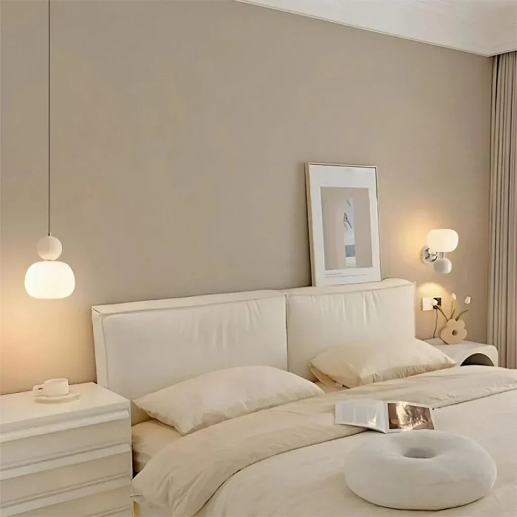 Lampa wisząca w stylu art déco – metal w kolorze kremowym, wzornictwo Bauhausu do dekoracji salonu lub jadalni