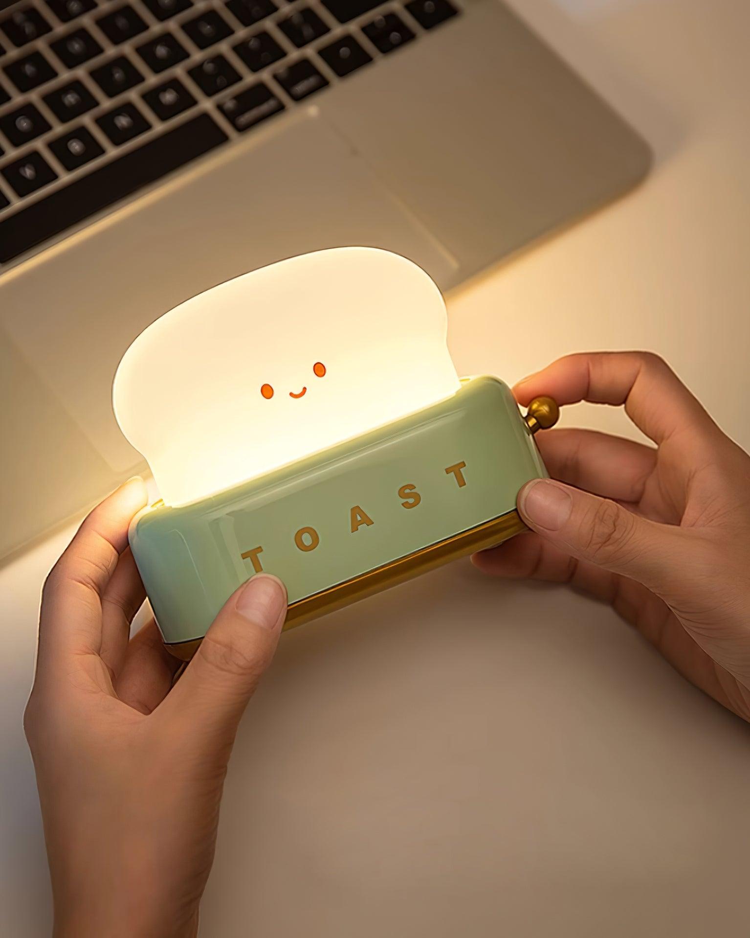 Toaster Nattelys – Metal og Akryl, Varm Hvid til Soveværelse eller Studenterbolig Dekoration
