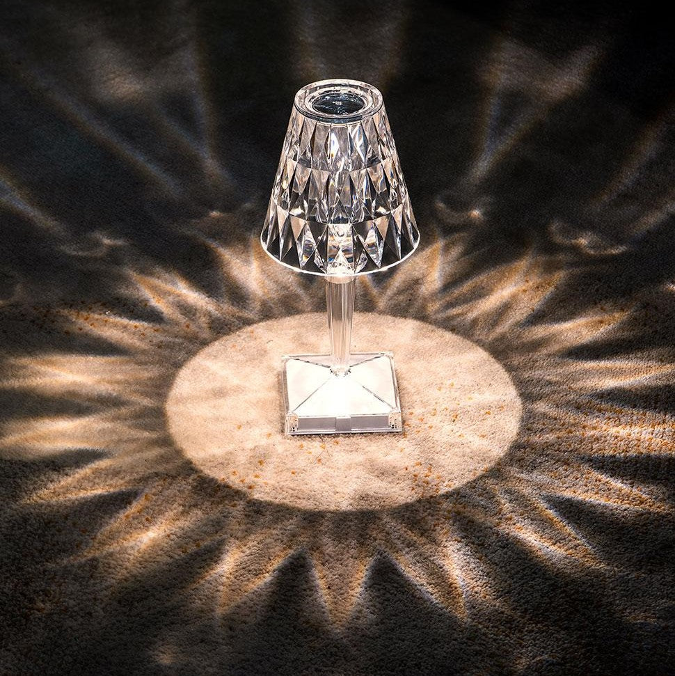 Kristallen Bordlampe – Glinsende Akryl, Elegant Design til Stue eller Soveværelse