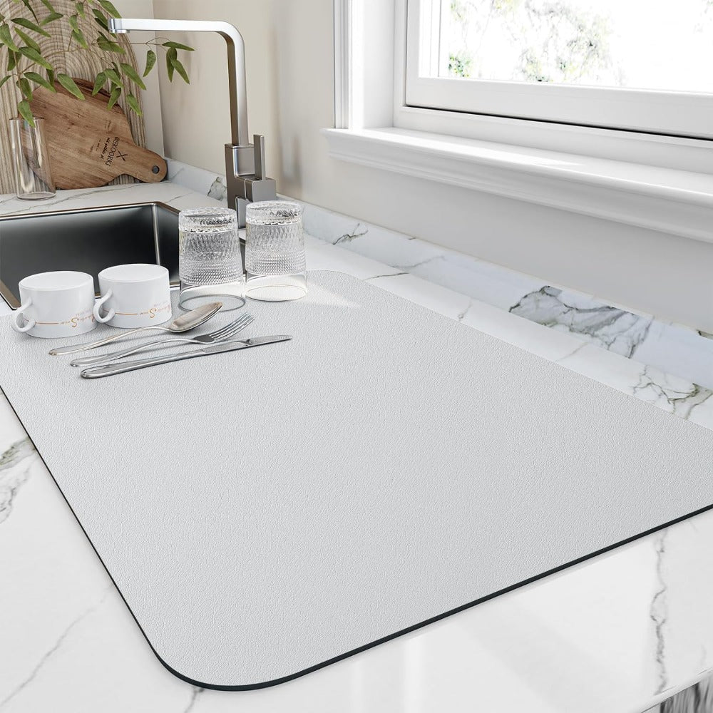 Quick-Drying Dish Mat – Soft Diatomite, Modern Design for Kitchen Table.